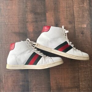Vintage Gucci mid cut shoes